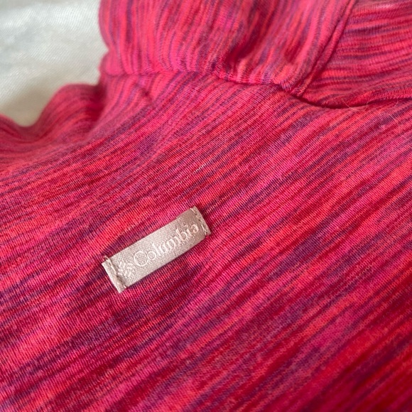 Columbia Women’s Vibrant Pink Quarter-Zip Pullover - Picture 6 of 6